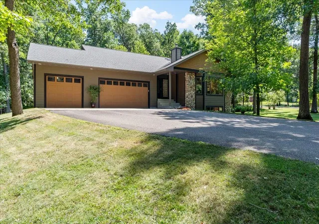 Photo 2 of Sale Pending at 11808 Maplewood Dr Sw, Brainerd, MN 56401 | MLS# 7123305 | Listing updated on 2026-09-14