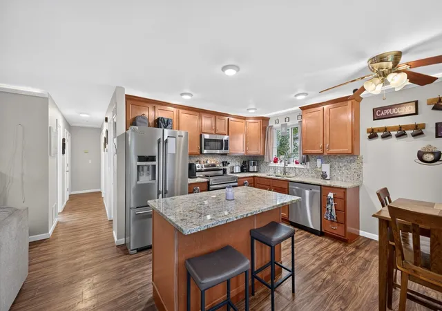 Photo 4 of Sale Pending at 913 2nd Street NW, Byron, MN 55920 | MLS# 7123306 | Listing updated on 2026-09-21