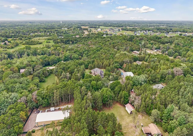 Photo 3 of Mansion for sale at 16300 Valley Dr Nw, Andover, MN 55304 | MLS# 7123486 | Listing updated on 2026-09-18