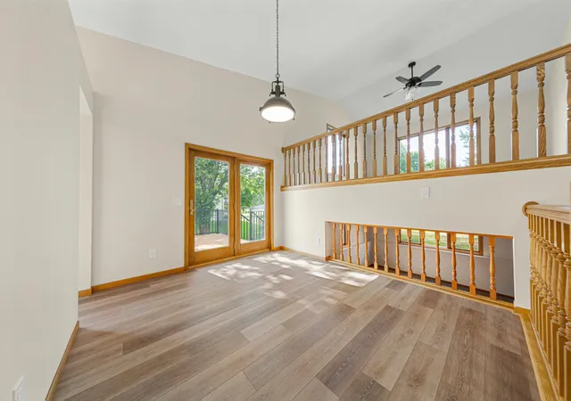 Photo 4 of Sale Pending at 1676 Castle Dr, North Mankato, MN 56003 | MLS# 7123487 | Listing updated on 2026-09-15