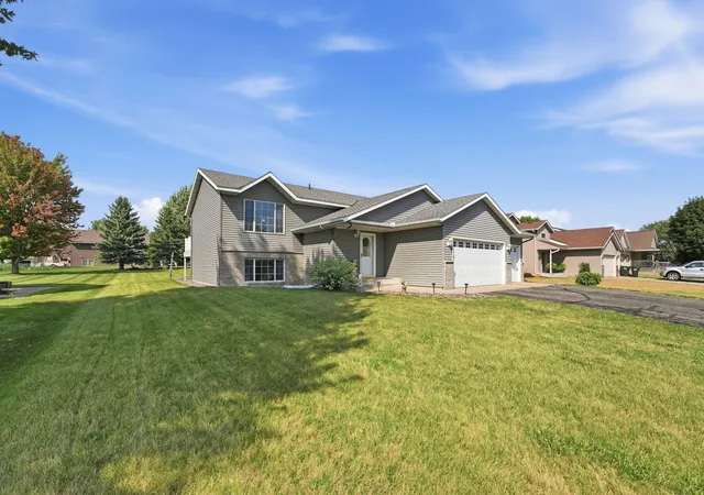 Photo 1 of Sale Pending at 335 Country Side Ln, Albany, MN 56307 | MLS# 7123516 | Listing updated on 2026-09-15