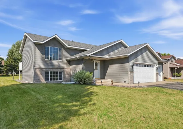Photo 2 of Sale Pending at 335 Country Side Ln, Albany, MN 56307 | MLS# 7123516 | Listing updated on 2026-09-15