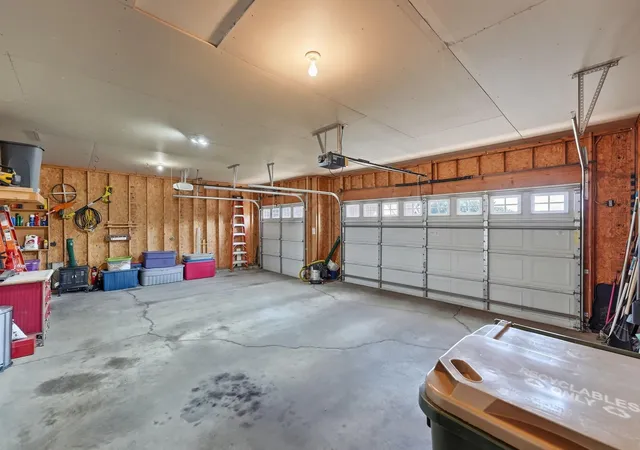 Photo 39 of Sale Pending at 335 Country Side Ln, Albany, MN 56307 | MLS# 7123516 | Listing updated on 2026-09-15