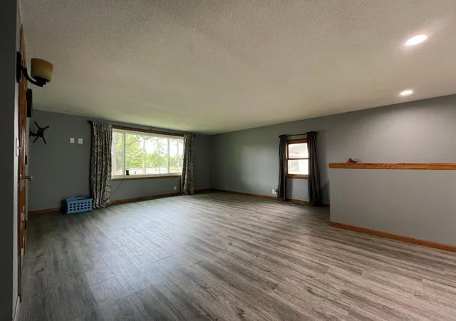 Photo 3 of Single family home for sale at 1310 N 6th Street, Montevideo, MN 56265 | MLS# 7123581 | Listing updated on 2026-09-11