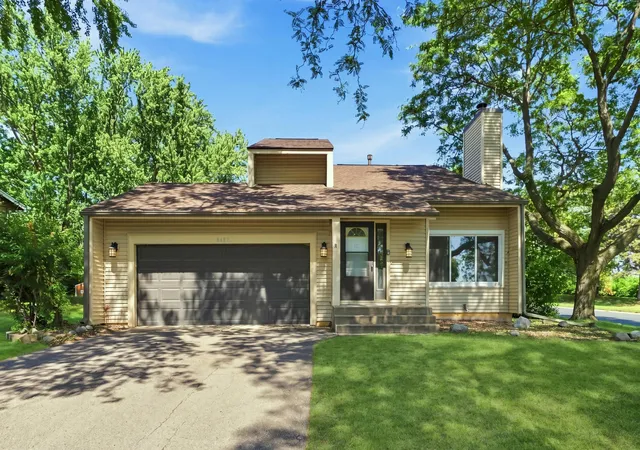 Single family home for sale at 8687 Ridgewind Rd, Eden Prairie, MN 55344 | MLS# 7123645