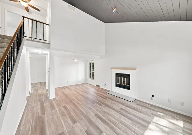 Photo 3 of Single family home for sale at 8687 Ridgewind Rd, Eden Prairie, MN 55344 | MLS# 7123645 | Listing updated on 2026-10-14