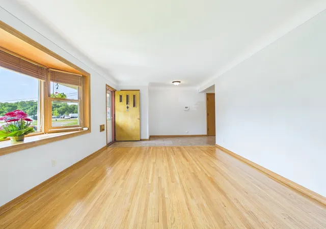 Photo 4 of Sale Pending at 4449 Jackson St NE, Minneapolis, MN 55421 | MLS# 7123741 | Listing updated on 2026-09-11