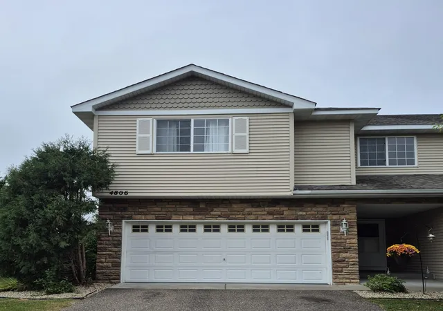 Photo 1 of Single family home for sale at 4806 200th Street N, Forest Lake, MN 55025 | MLS# 7124216 | Listing updated on 2026-09-10