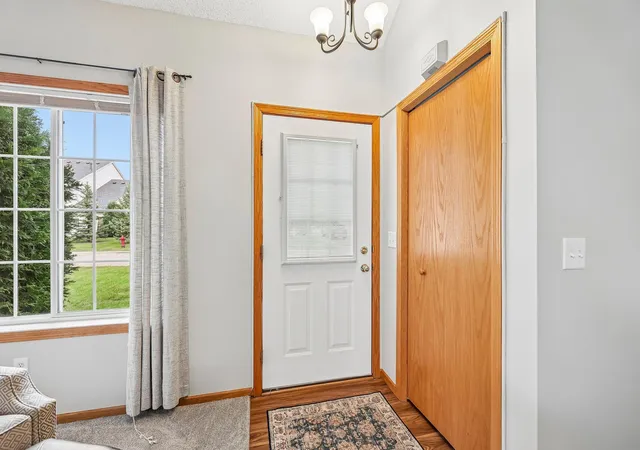 Photo 3 of Sale Pending at 1650 Patriot Ln, Waconia, MN 55387 | MLS# 7124312 | Listing updated on 2026-09-08