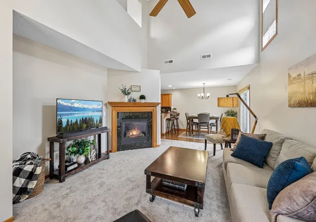 Photo 4 of Sale Pending at 1650 Patriot Ln, Waconia, MN 55387 | MLS# 7124312 | Listing updated on 2026-09-08