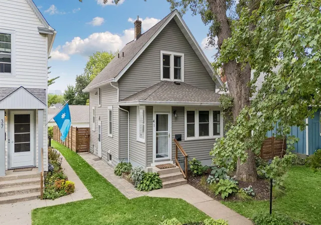 Photo 1 of Sale Pending at 41 Oliver Ave S, Minneapolis, MN 55405 | MLS# 7124368 | Listing updated on 2026-09-11