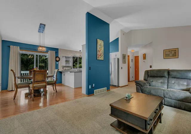 Photo 4 of Single family home for sale at 3113 Partridge Cir, Saint Cloud, MN 56301 | MLS# 7124399 | Listing updated on 2026-09-14
