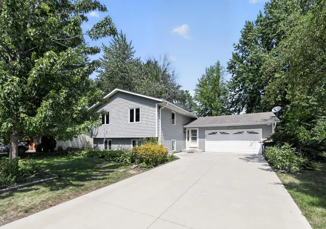 Photo 1 of Single family home for sale at 3245 147th Street W, Rosemount, MN 55068 | MLS# 7124402 | Listing updated on 2026-09-11
