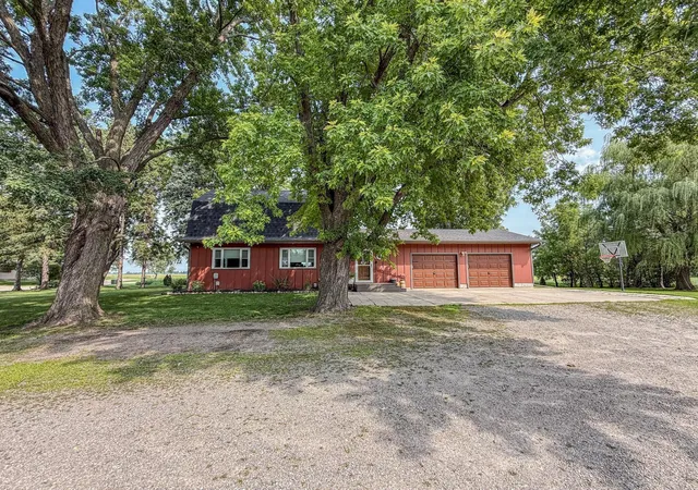 Photo 2 of Single family home for sale at 1301 N 9th Street, Olivia, MN 56277 | MLS# 7124572 | Listing updated on 2026-09-15