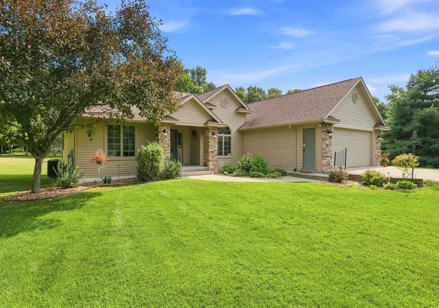 Photo 3 of Single family home for sale at 1208 83rd Avenue, Amery, WI 54001 | MLS# 7124819 | Listing updated on 2026-09-26