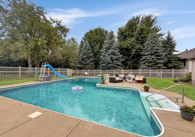 Photo 4 of Single family home for sale at 1910 Temminck Rd, Saint Cloud, MN 56301 | MLS# 7124915 | Listing updated on 2026-10-04