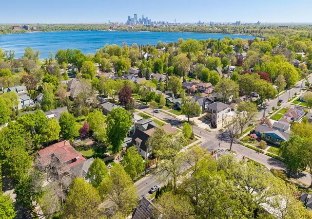 Photo 3 of Single family home for sale at 3844 Xerxes Ave S, Minneapolis, MN 55410 | MLS# 7125022 | Listing updated on 2026-09-10
