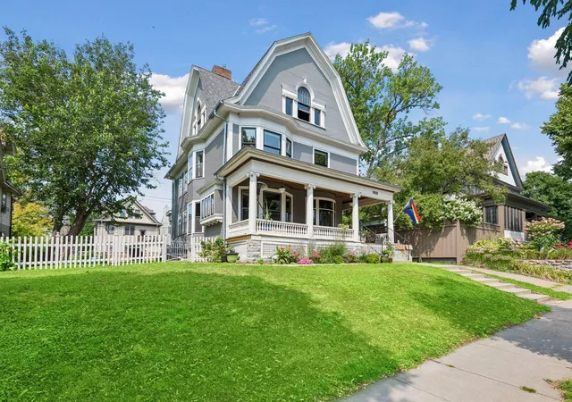 Photo 1 of Sale Pending at 1906 Emerson Ave S, Minneapolis, MN 55403 | MLS# 7125146 | Listing updated on 2026-09-14
