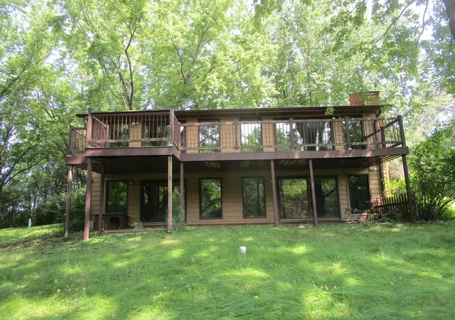 Photo 2 of Single family home for sale at 647 Stagecoach Rd, Mantorville, MN 55955 | MLS# 7125178 | Listing updated on 2026-09-11