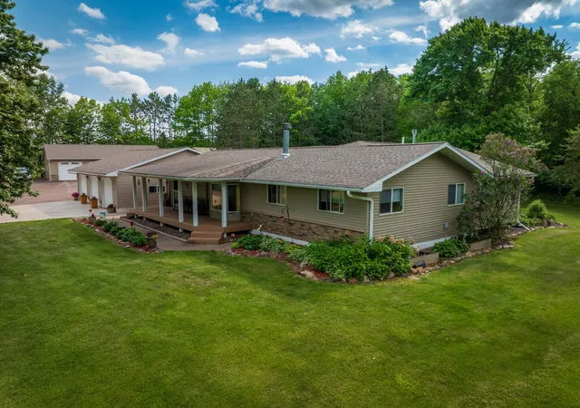 Photo 1 of Sale Pending at 38813 Fox Rd, Hinckley, MN 55037 | MLS# 7125187 | Listing updated on 2026-09-22