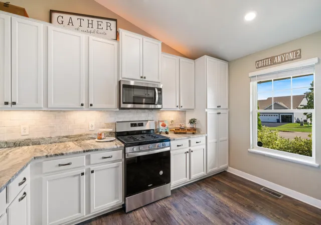 Photo 3 of Single family home for sale at 7737 205th St W, Lakeville, MN 55044 | MLS# 7125189 | Listing updated on 2026-09-11