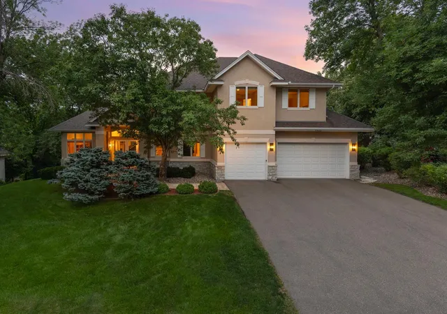 Photo 3 of Single family home for sale at 7602 S Bay Cir, Minneapolis, MN 55438 | MLS# 7125202 | Listing updated on 2026-09-09