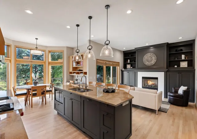 Photo 3 of Single family home for sale at 7602 S Bay Cir, Minneapolis, MN 55438 | MLS# 7125202 | Listing updated on 2026-09-09
