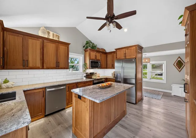 Photo 3 of Single family home for sale at 330 1st Avenue Ne, Oronoco, MN 55960 | MLS# 7125295 | Listing updated on 2026-09-08