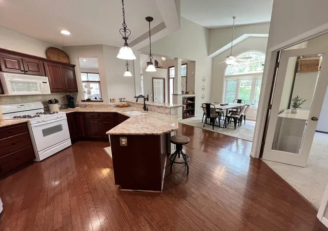 Photo 3 of Sale Pending at 7207 W 144th Street, Savage, MN 55378 | MLS# 7125298 | Listing updated on 2026-09-12