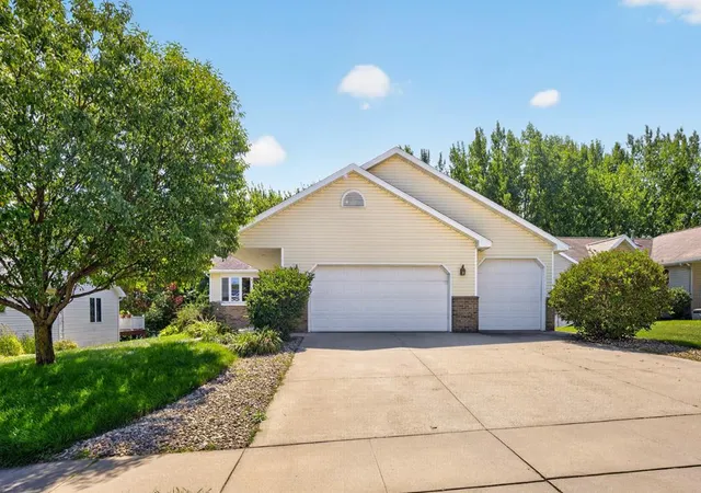 Photo 1 of Single family home for sale at 3514 42nd Street Nw, Rochester, MN 55901 | MLS# 7125300 | Listing updated on 2026-09-10