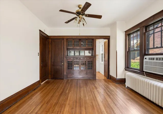 Listing Photo 5 - Condo for sale in building located at 1303 Sherburne Ave, Saint Paul, MN 55104