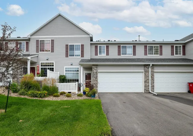 Photo 1 of Single family home for sale at 6285 29th Avenue Nw, Rochester, MN 55901 | MLS# 7125596 | Listing updated on 2026-09-14