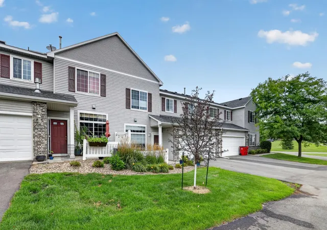 Photo 2 of Single family home for sale at 6285 29th Avenue Nw, Rochester, MN 55901 | MLS# 7125596 | Listing updated on 2026-09-14