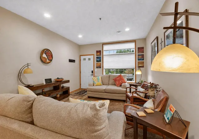 Photo 3 of Single family home for sale at 6285 29th Avenue NW, Rochester, MN 55901 | MLS# 7125596 | Listing updated on 2026-09-14