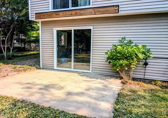 Photo 4 of Sale Pending at 1223 Terrace Ct, Alexandria, MN 56308 | MLS# 7125632 | Listing updated on 2026-09-22