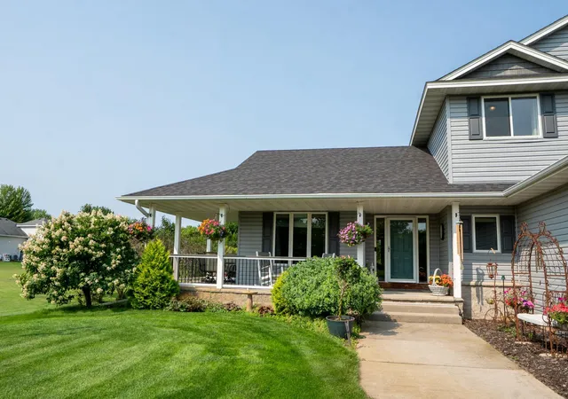 Photo 3 of Single family home for sale at 13927 89th Street Ne, Elk River, MN 55330 | MLS# 7125795 | Listing updated on 2026-09-10