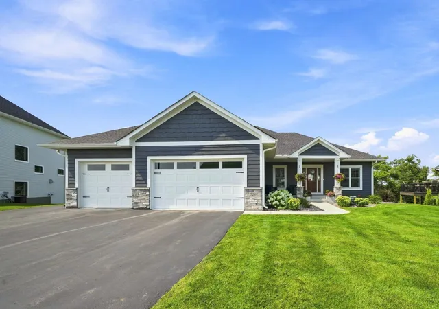 Photo 1 of Single family home for sale at 27200 Petes Hl Trl, Elko New Market, MN 55020 | MLS# 7125842 | Listing updated on 2026-09-11