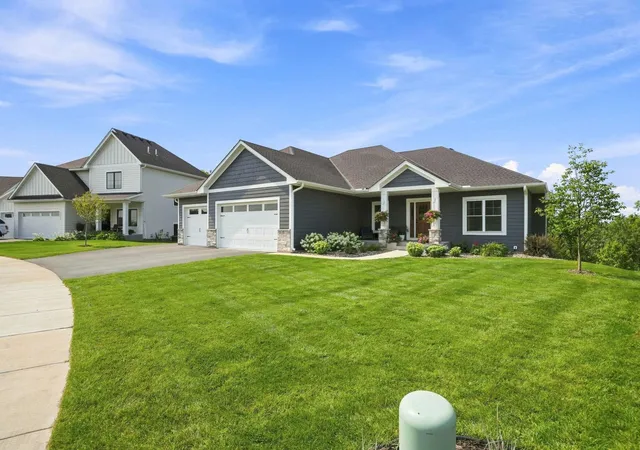 Photo 2 of Single family home for sale at 27200 Petes Hl Trl, Elko New Market, MN 55020 | MLS# 7125842 | Listing updated on 2026-09-11