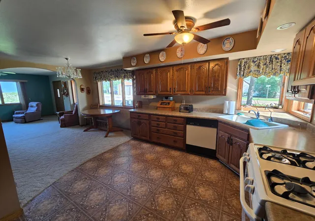 Photo 3 of Sale Pending at 1900 25th Street, Slayton, MN 56172 | MLS# 7125871 | Listing updated on 2026-09-10