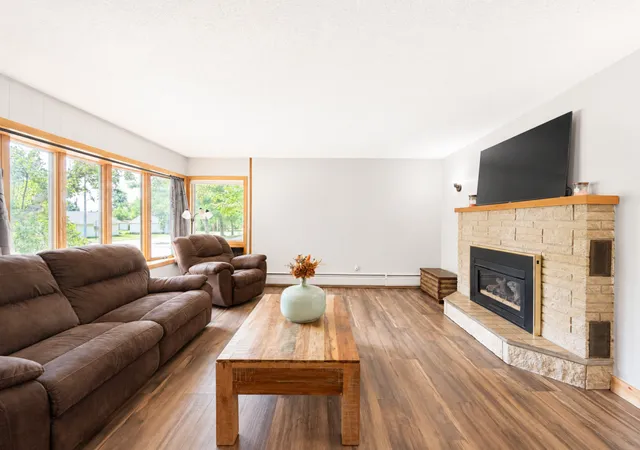 Photo 3 of Single family home for sale at 515 Nw 6th Street, Grand Rapids, MN 55744 | MLS# 7125914 | Listing updated on 2026-09-10