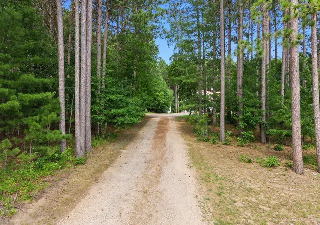 Photo 3 of Single family home for sale at 3089 320th Avenue NW, Cambridge, MN 55008 | MLS# 7125928 | Listing updated on 2026-09-11