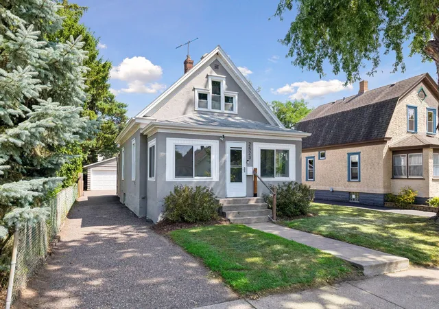 Photo 1 of Sale Pending at 2523 Jefferson St Ne, Minneapolis, MN 55418 | MLS# 7125946 | Listing updated on 2026-09-11