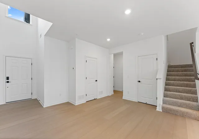 Photo 3 of Single family home for sale at 10558 Glacier Ln N, Maple Grove, MN 55369 | MLS# 7125990 | Listing updated on 2026-09-15