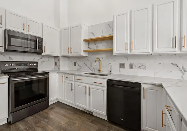 Photo 4 of Single family home for sale at 813 Alysheba Rd, Shakopee, MN 55379 | MLS# 7126144 | Listing updated on 2026-10-02