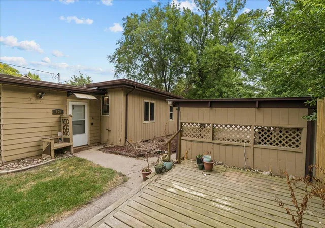 Photo 4 of Single family home for sale at 609 Center St S, Wahpeton, ND 58075 | MLS# 7126228 | Listing updated on 2026-09-08