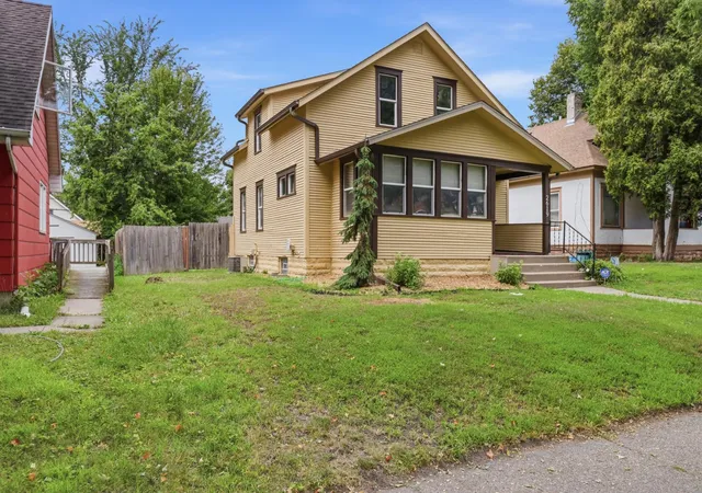 Photo 3 of Single family home for sale at 2619 James Ave N, Minneapolis, MN 55411 | MLS# 7126428 | Listing updated on 2026-09-15