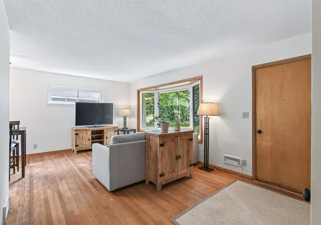 Photo 3 of Single family home for sale at 12916 Fairfield Rd W, Hopkins, MN 55305 | MLS# 7126505 | Listing updated on 2026-10-01