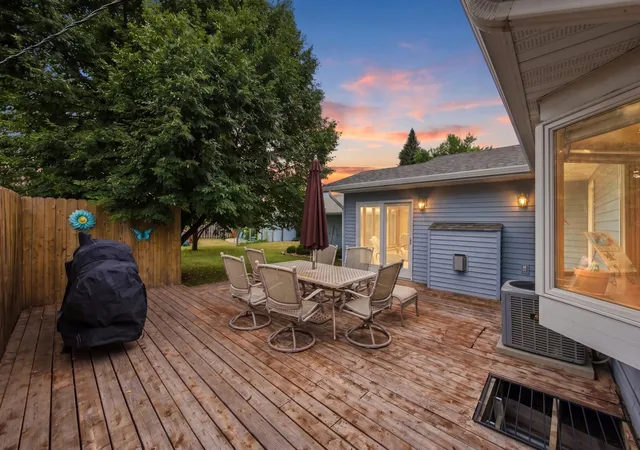 Photo 2 of Sale Pending at 519 Appletree Ln, Moorhead, MN 56560 | MLS# 7126529 | Listing updated on 2026-09-13