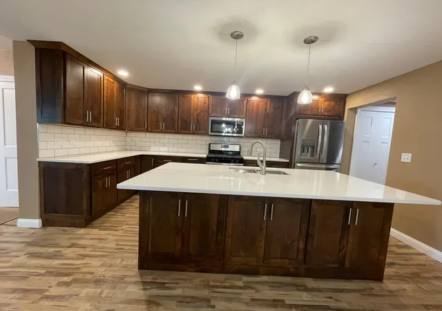 Photo 4 of Single family home for sale at 279 Mckinley St, Emmons, MN 56029 | MLS# 7126667 | Listing updated on 2026-09-14