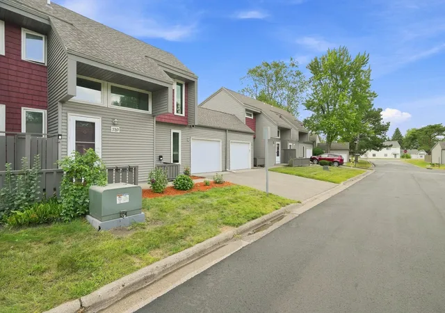 Photo 2 of Sale Pending at 3780 Red Robin Ln, Eagan, MN 55122 | MLS# 7126860 | Listing updated on 2026-09-11